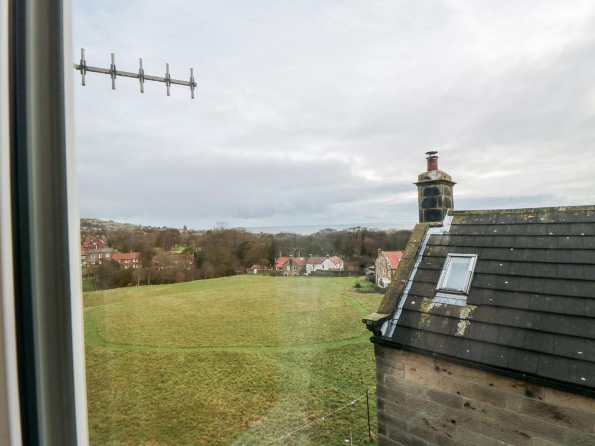 4 Maypole Green Whitby Bagian luar foto
